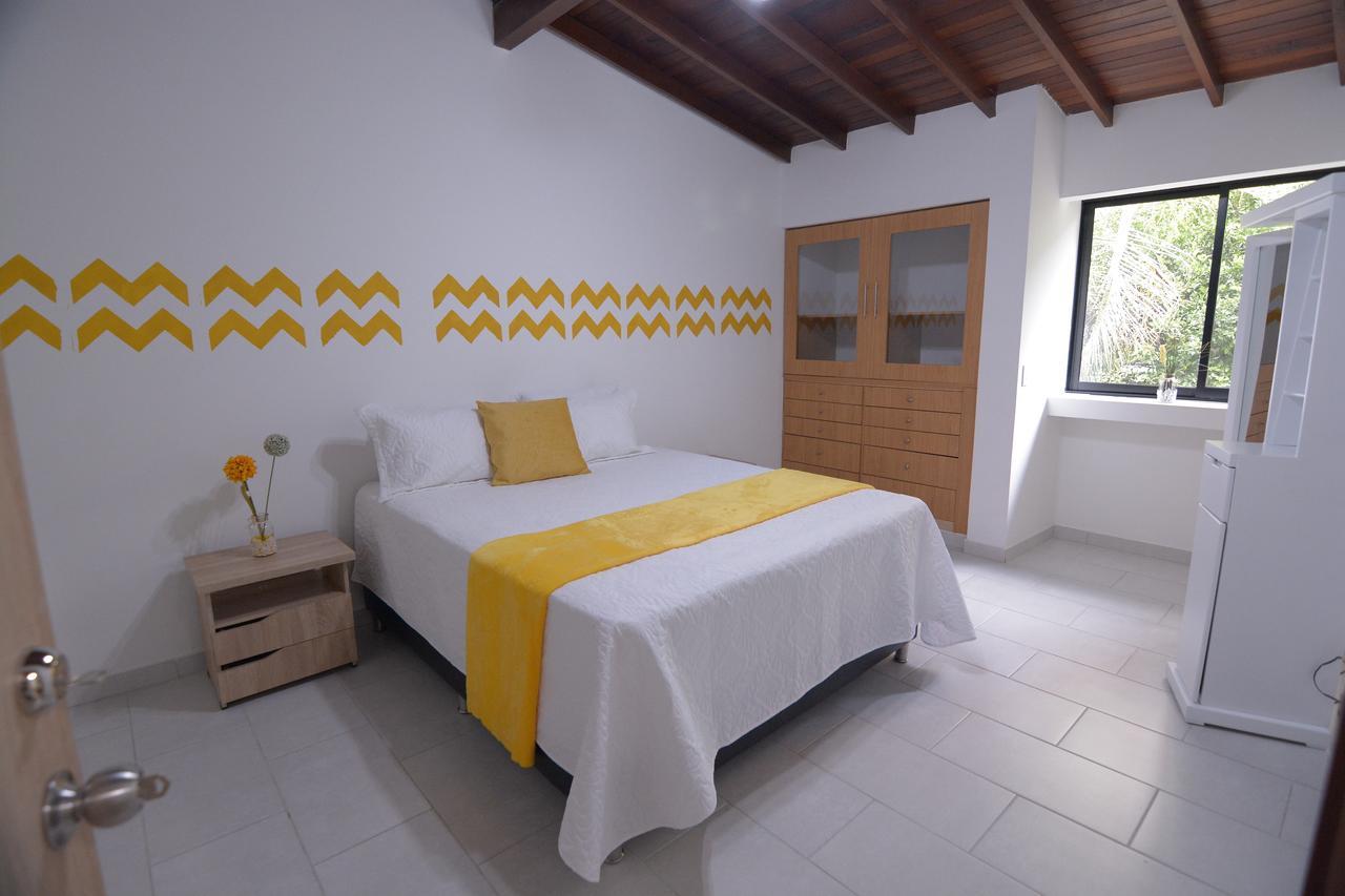 Apartamentos Casa Margarita Medellín Exterior foto